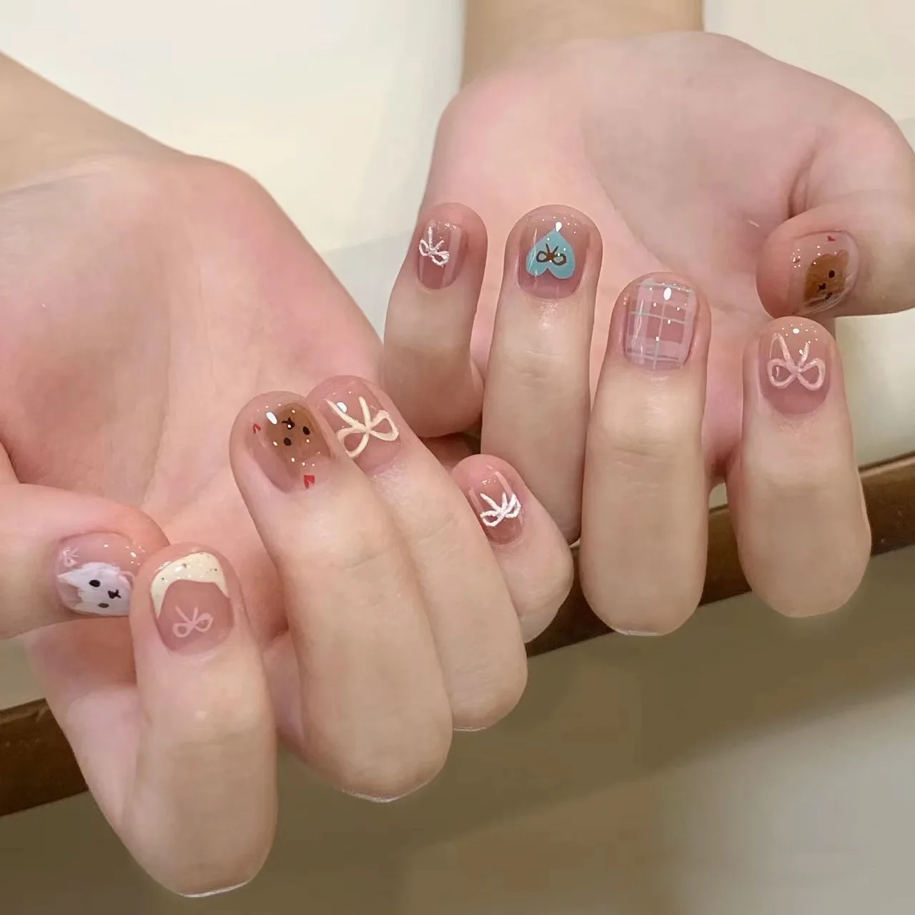 

24PCS Cute Short Square False Nail Set Sweet Cartoon Cat Bow French Fake Nails for Girls Wearable Press on Ins Nails with Design