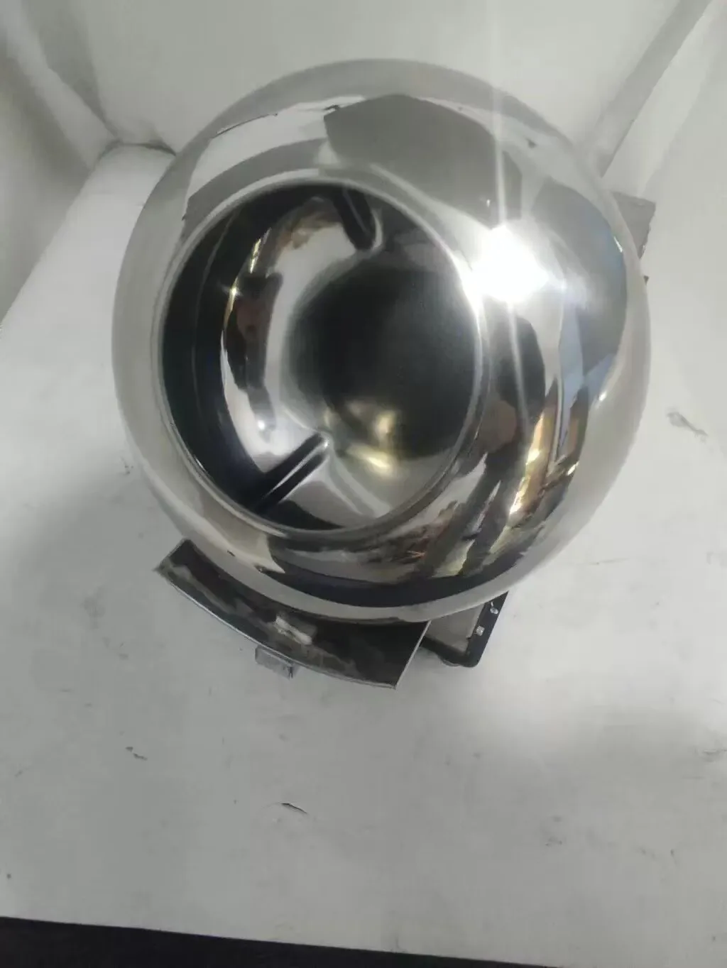 

Новая коммерческая машина для глазирования конфет и шоколада BY300