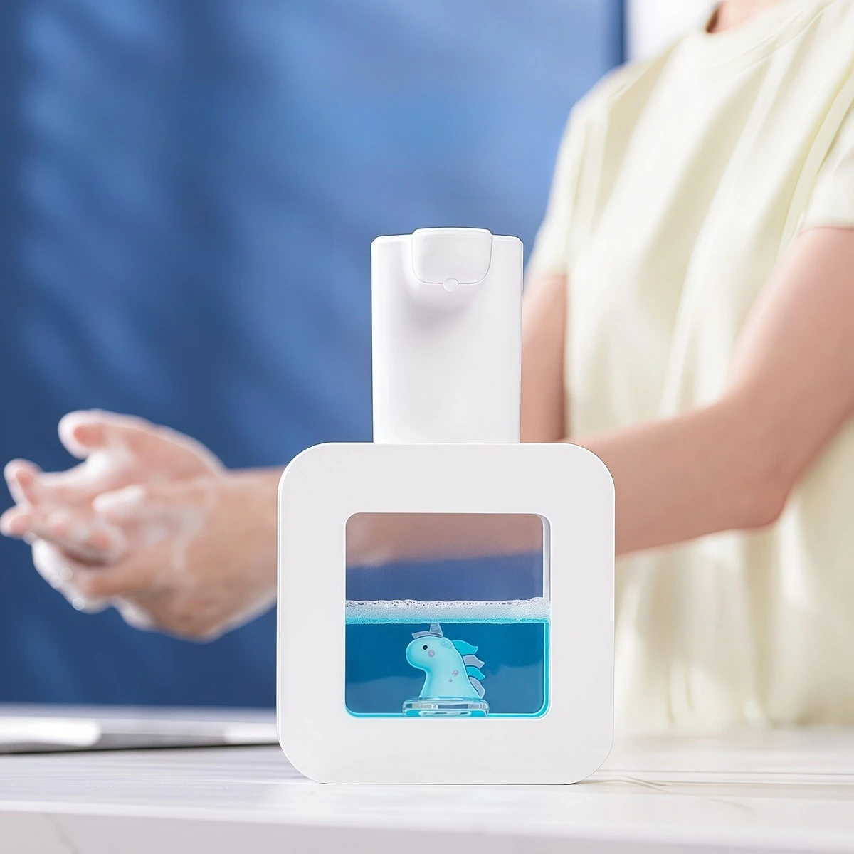 

Cute Pet 400ml Pink Automatic Foam Foam Dispenser USB Charging Automatic Induction Foam Hand Machine Soap Dispenser Waterproof