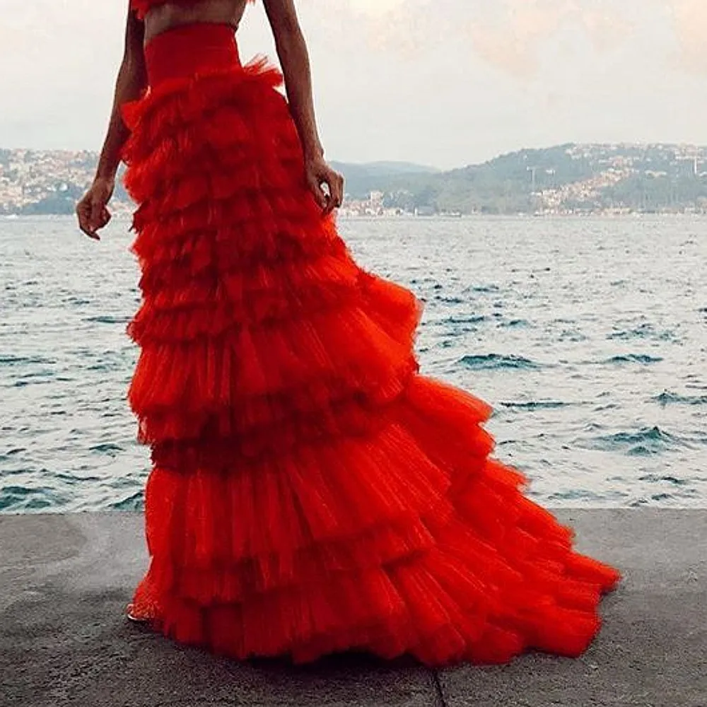 

Red Ball Gown Holiday Skirts High Waist Tiered Cake Skirts Wmen Birthday Party Skirt Long Wedding Skirt