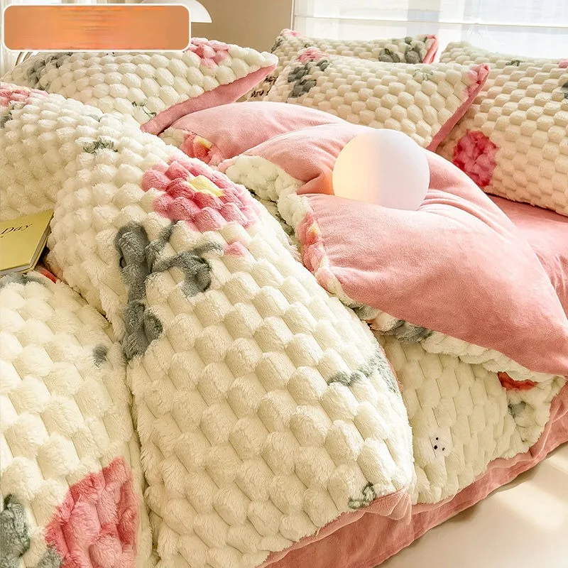 Thickened  Double Sided Milk Fleece 4-piece Bedroom Beanie Fleece Coral Fleece Bed Set Flannels and Duvet Set 3-piece