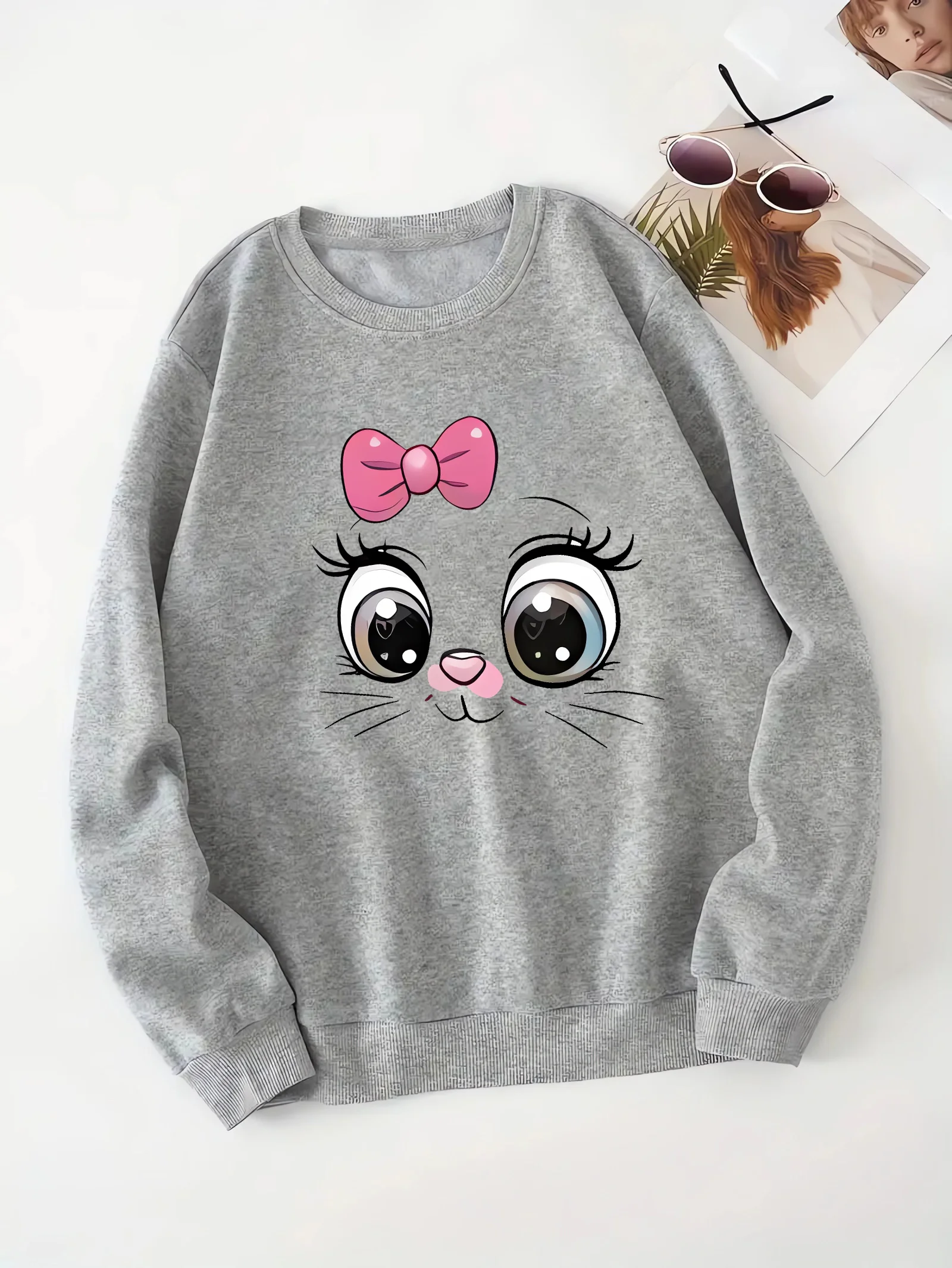 

Fashionable and trendy, women's round neck printed hoodie, women's autumn and winter casual clothing, loose and comfortable
