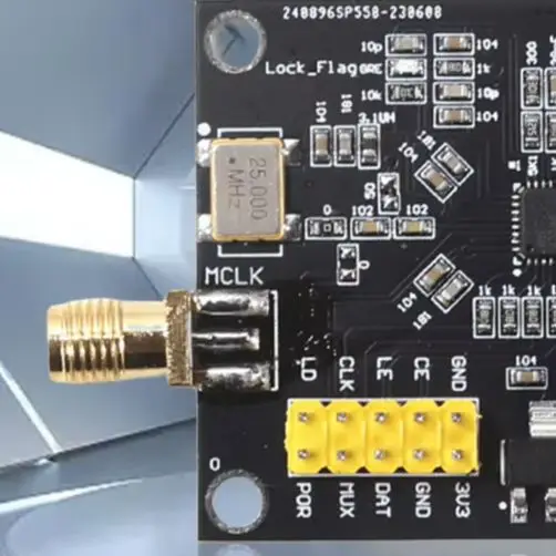 Sorgente di segnale RF PLL 35M-4.4GHz ADF4350/ADF4351 Modulo generatore di segnale Interfaccia SMA Scheda loop con blocco di fase RF 5V