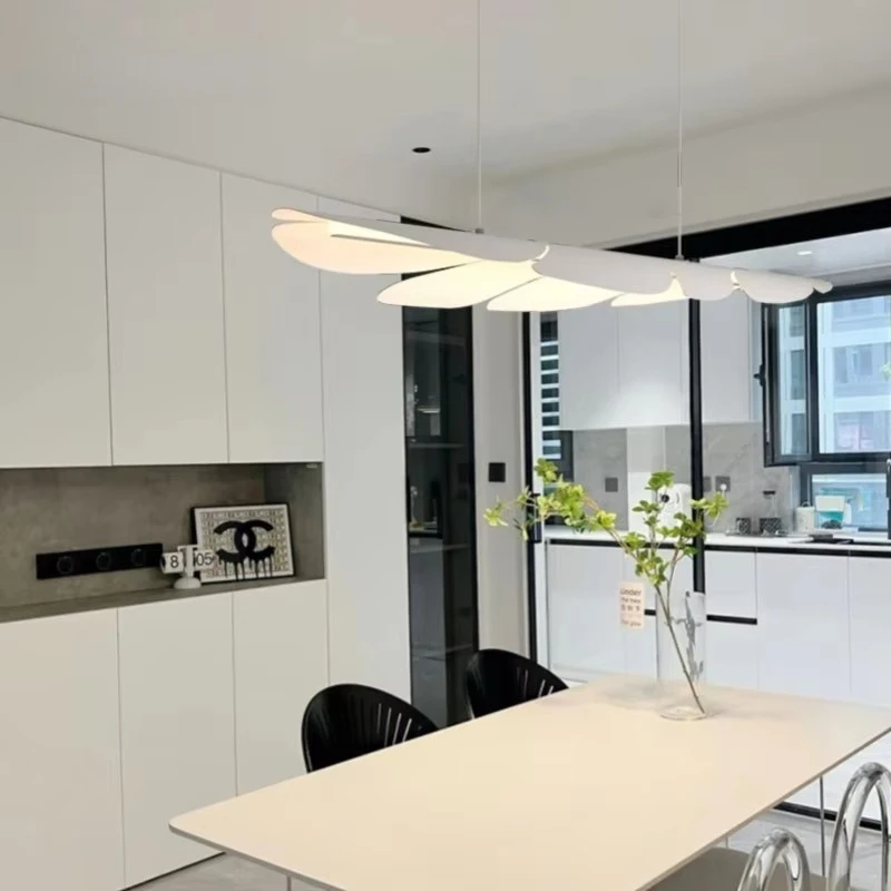 Modern Restaurant Feather Pendant Light Simple Personalized Creative Home Kitchen Dining Table Bar Counter Ceiling Pendant Light