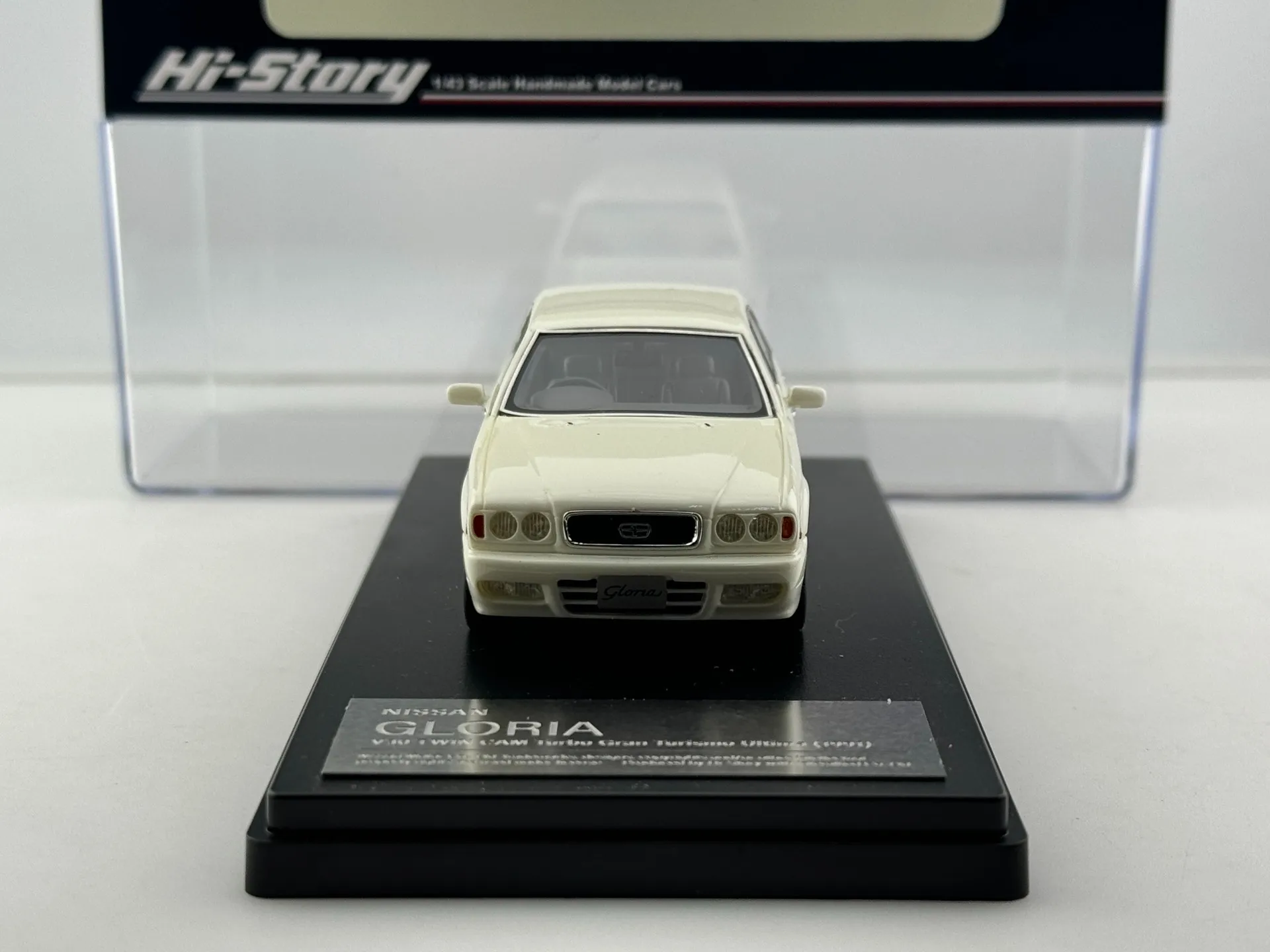 Modelo de coche de resina fundido a presión Hi Story, escala 1/43, Nissan Gloria, juguete coleccionable, regalo, adorno de exhibición de recuerdo