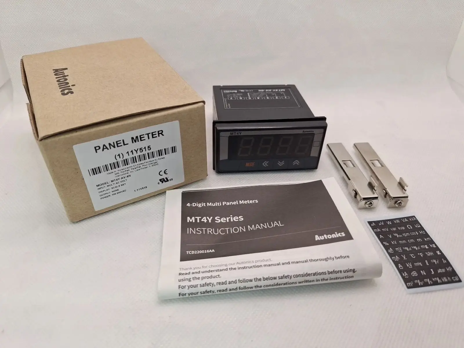 mt4y-av-4n-digital-panel-meters-with-diverse-input-output-options