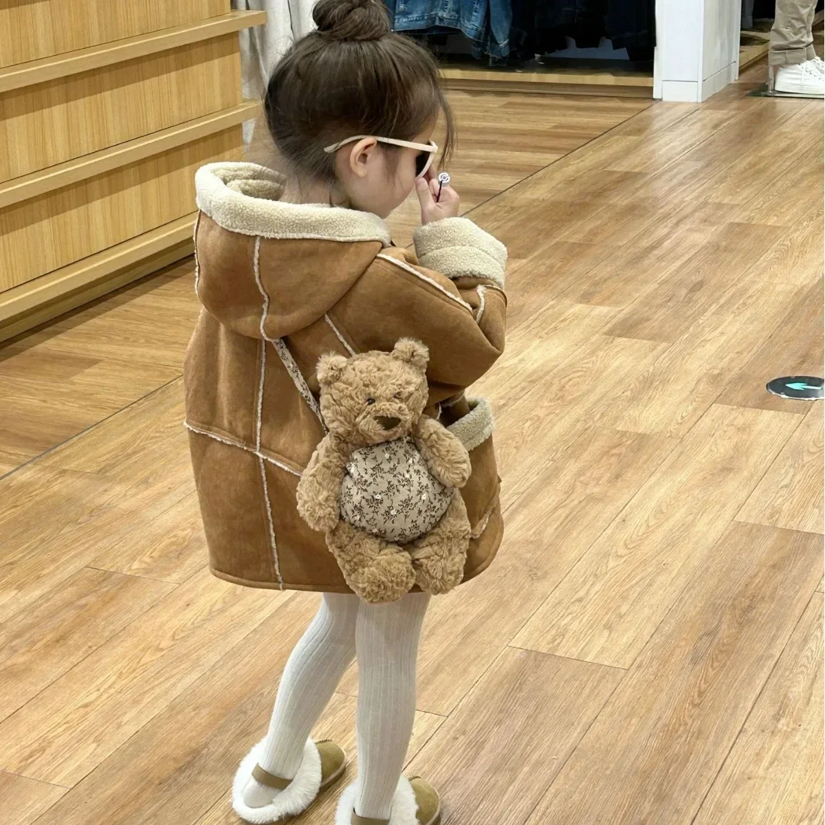 Girl Coat 2023 Winter Children Wear Korean Style Children Wear Girls Inside Lamb Wool Suede Coat Girl Winter Wool Coat