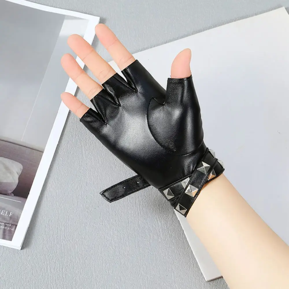 Fashion Punk Rivet Fingerless Gloves Women Gothic Hollow Out Mittens Stage Performance Dance Accessory Streetwear Gear