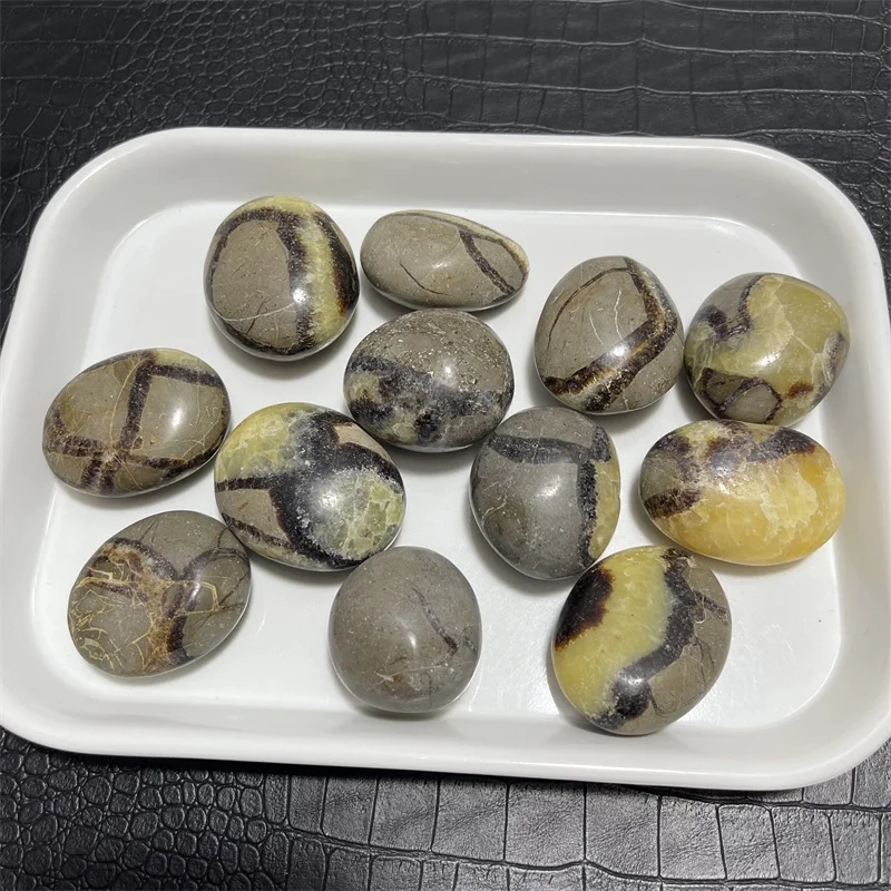 1kg Yellow & Black Septarian Stone Carved Pocket Palm  Spiritual Crystal Gemstones Natural Septarium for Healing Gift