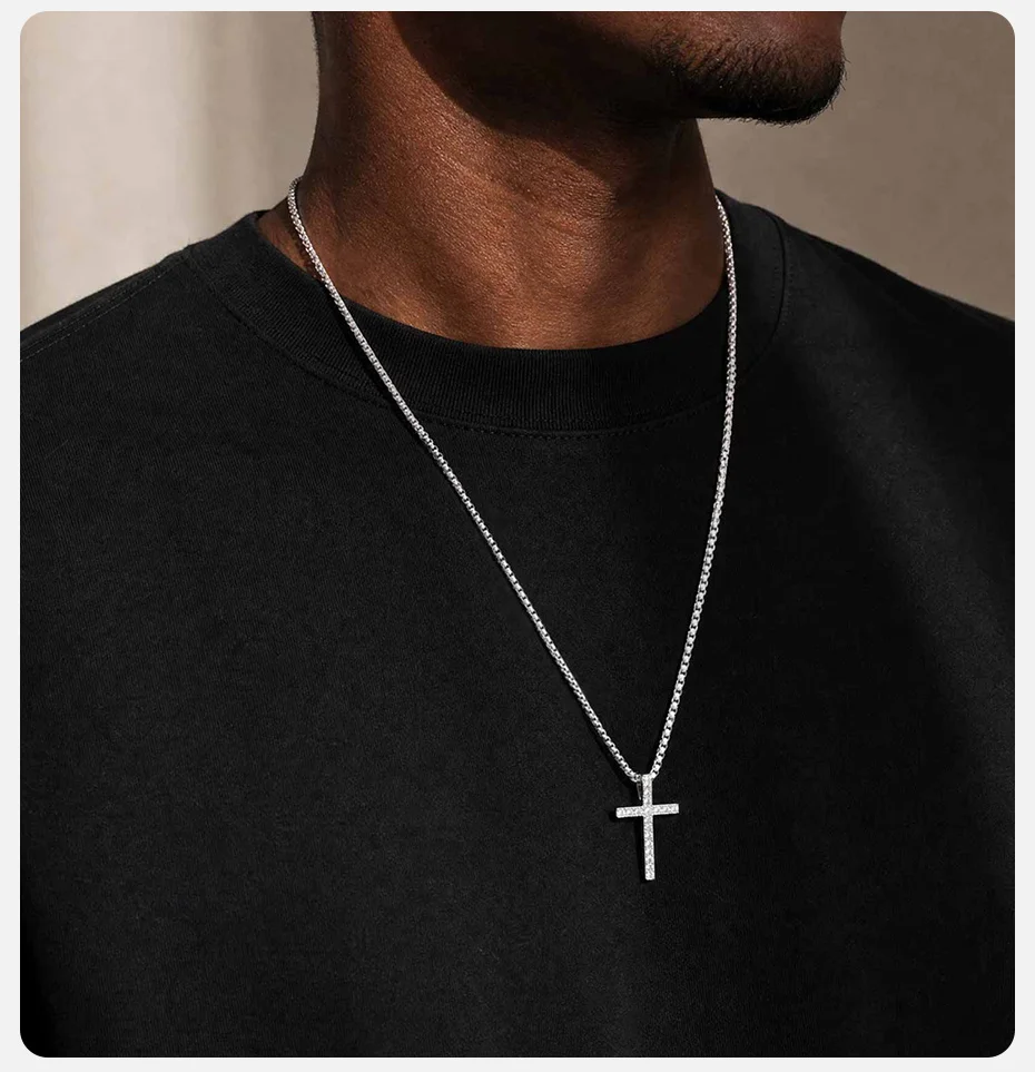 Vnox Gold Silberfarbene Kreuz-Anhänger-Halskette für Männer, Kupfer-Anhänger-Halskette, Christlicher Religiöser Hip-Hop-Modeschmuck Geschenk – Detail 3