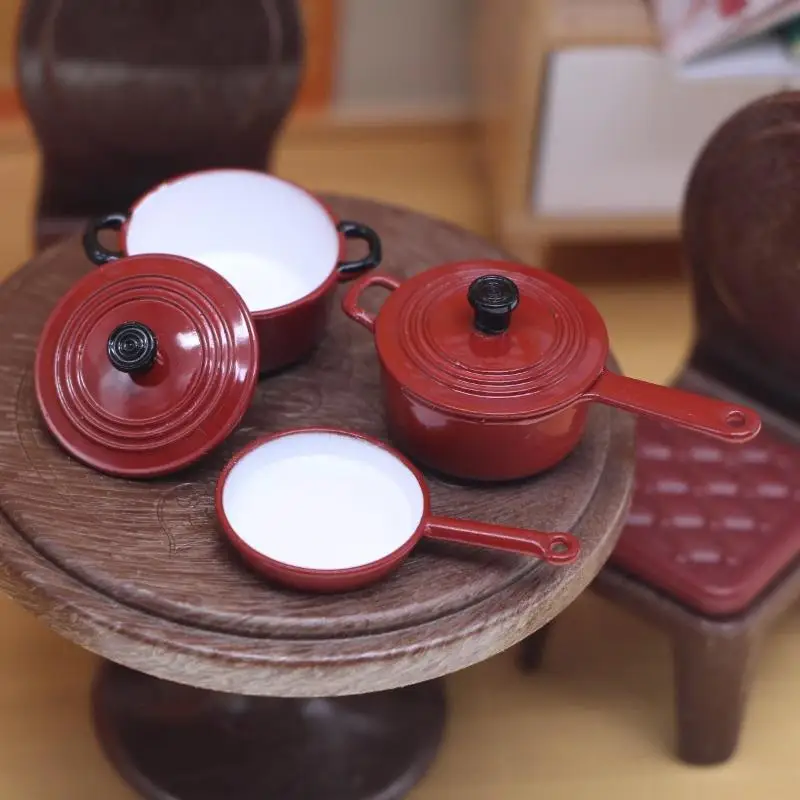 Juego de utensilios de cocina en miniatura, accesorios para casa de muñecas, ollas y sartenes esmaltados de aleación 1:12, Mini Kit de juego de cocina para juego, 3 uds.