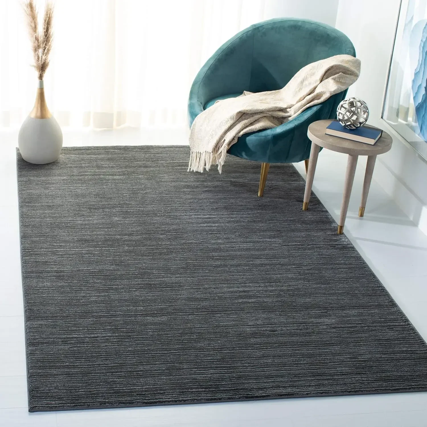 SAFAVIEH Vision Collection Area Rug,Grey, Modern Ombre Tonal Chic Design,Ideal for High Traffic Areas in Living Room, Bedroom