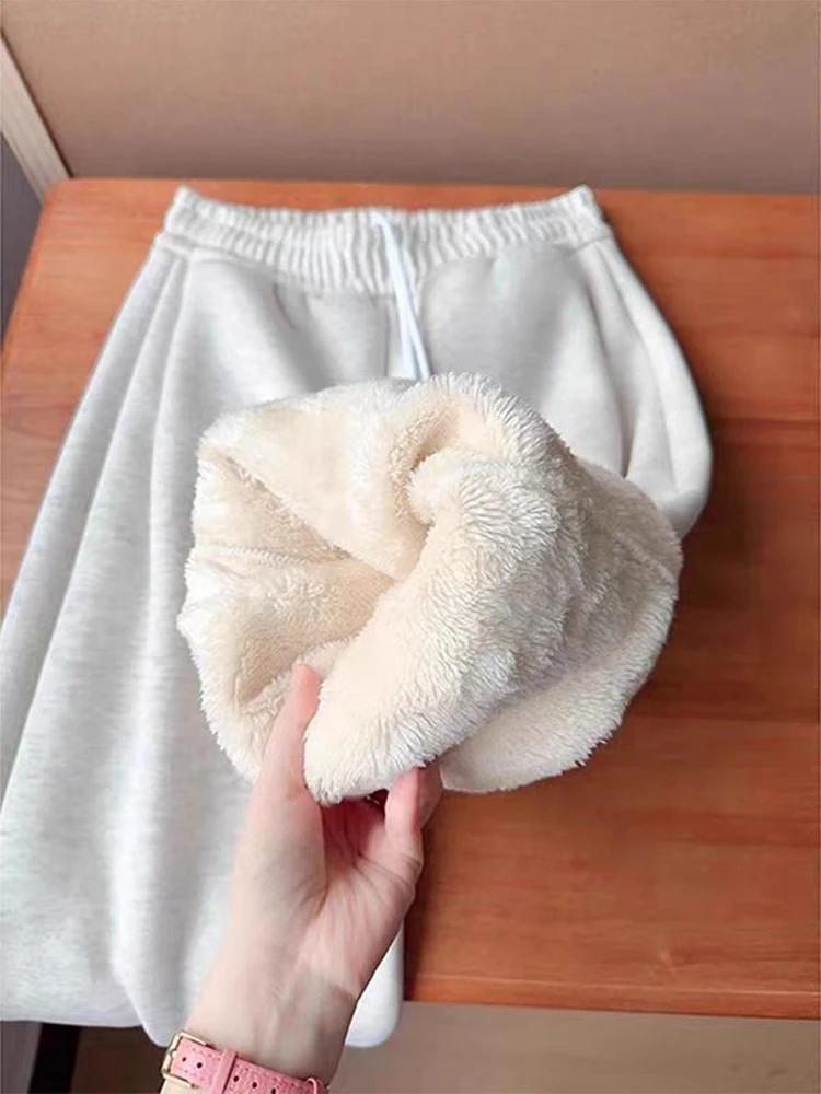 

Thiened Lamb Velvet Pants for Teenage Boys Winter Low Waist Straight Leg Thermal Casual Trousers Suitable for below 40 De...