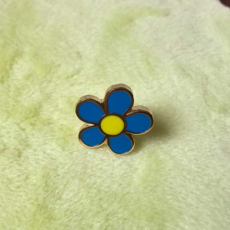 Forget Me Not Masonic WW2 Lapel Pin Enamel Flower Brooch Freemasonry Badges Rose UK Flag Cross  Swan Lily Harp Metal Craft
