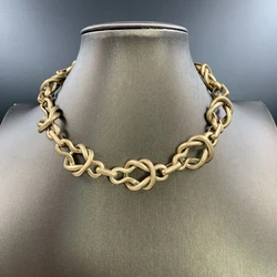 Stylish Vintage Gold Plated Exaggerated Necklaces Vintage Trend Clasp Necklaces Personality Exaggerated Party Jewelry Accessorie