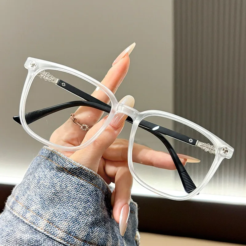 Anti Blue Light Color Changing Glasses for Female Students, Large Frame, Trendy, Plain Faced, Men's Gray Changing Glasses