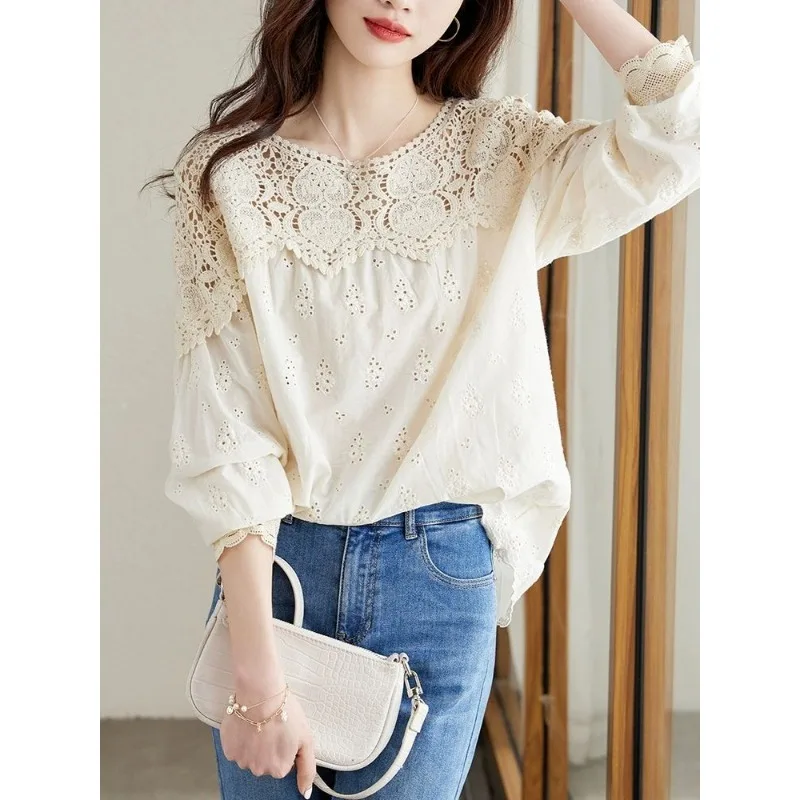 Korean Version Simplicity Fashion Commute Hollow Out Montage Solid Color Sense of Design Ladies\' Round Neck Shirt Autumn 2024