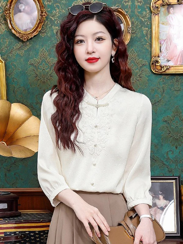 

FeniXuan Spring Summer New Embroidered Button Seven Sve Women's irt Luxury Faionable Korean Sle Straight Cut Top