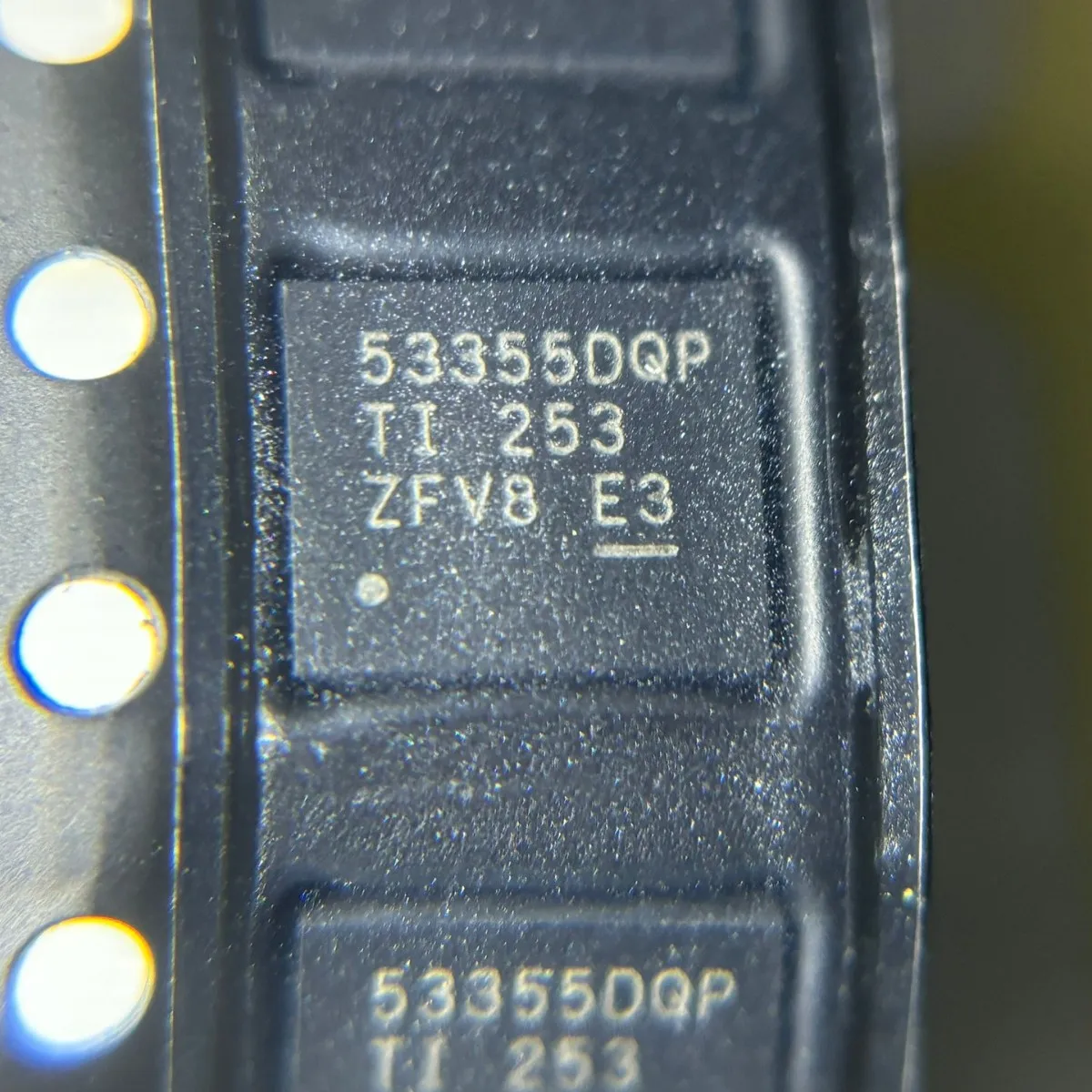 

TPS53355DQPR подлинный чип питания постоянного тока LSON-22-EP, интегральная схема микросхемы с шелкографией 53355DQP