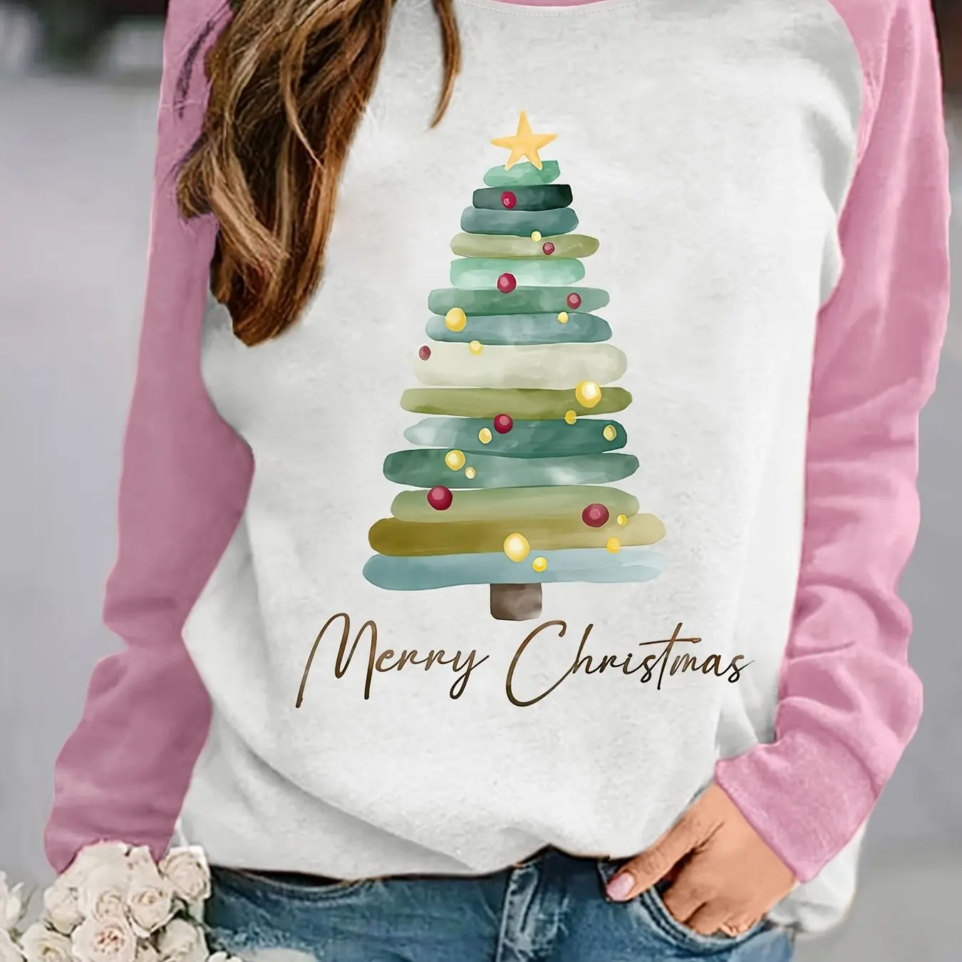 Christmas Tree Print Pullover Sweatshirt - Soft Casual Long Sleeve Crew Neck Design For Fall & Winter - Women\'s Comfort Clothing