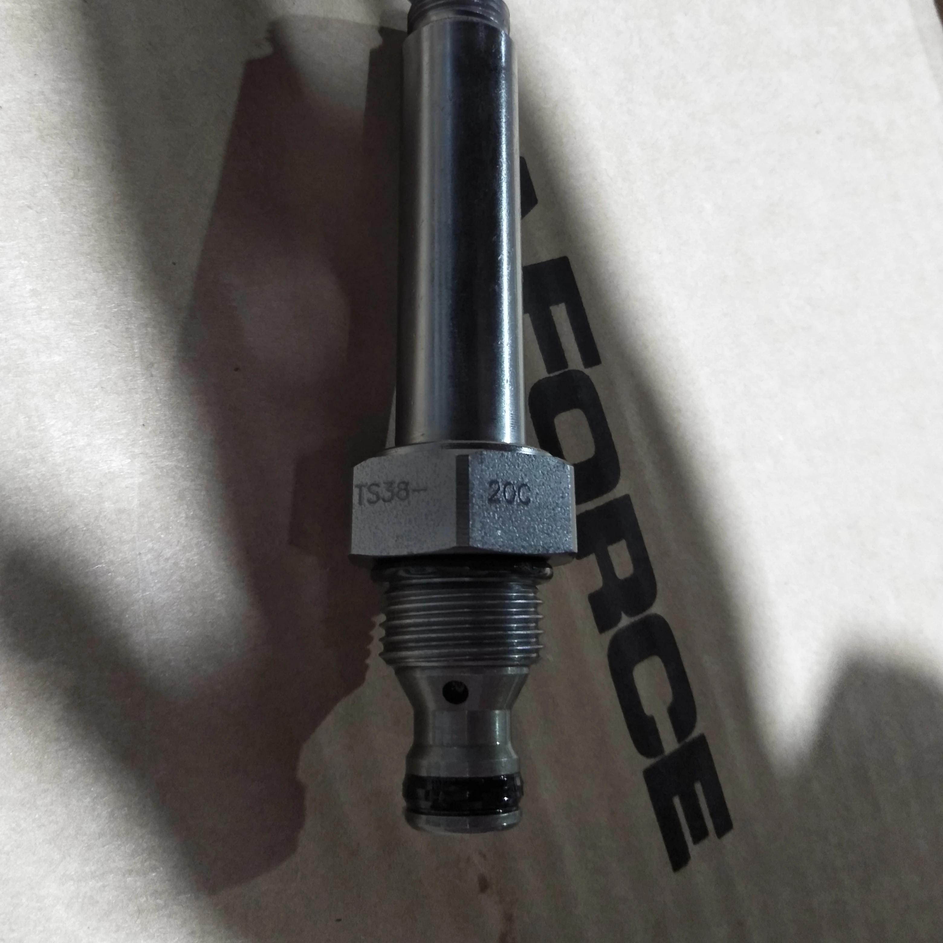 TS38-20A TS38-20A-0-N-00 TS38-20A-0-N-24DG TS38-20C TS38-20 TS38-20C-0-N-00 Hydraforce الأصلي الملف اللولبي صمام خرطوشة صمام