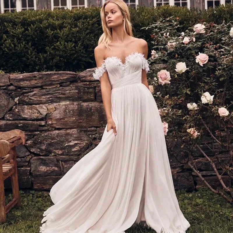 

Classic A-line Chiffon Beach Wedding Dresses 2023 for Bride Lace Appliqued Sleeves Sweethear Neckline Bridal Gown Slit