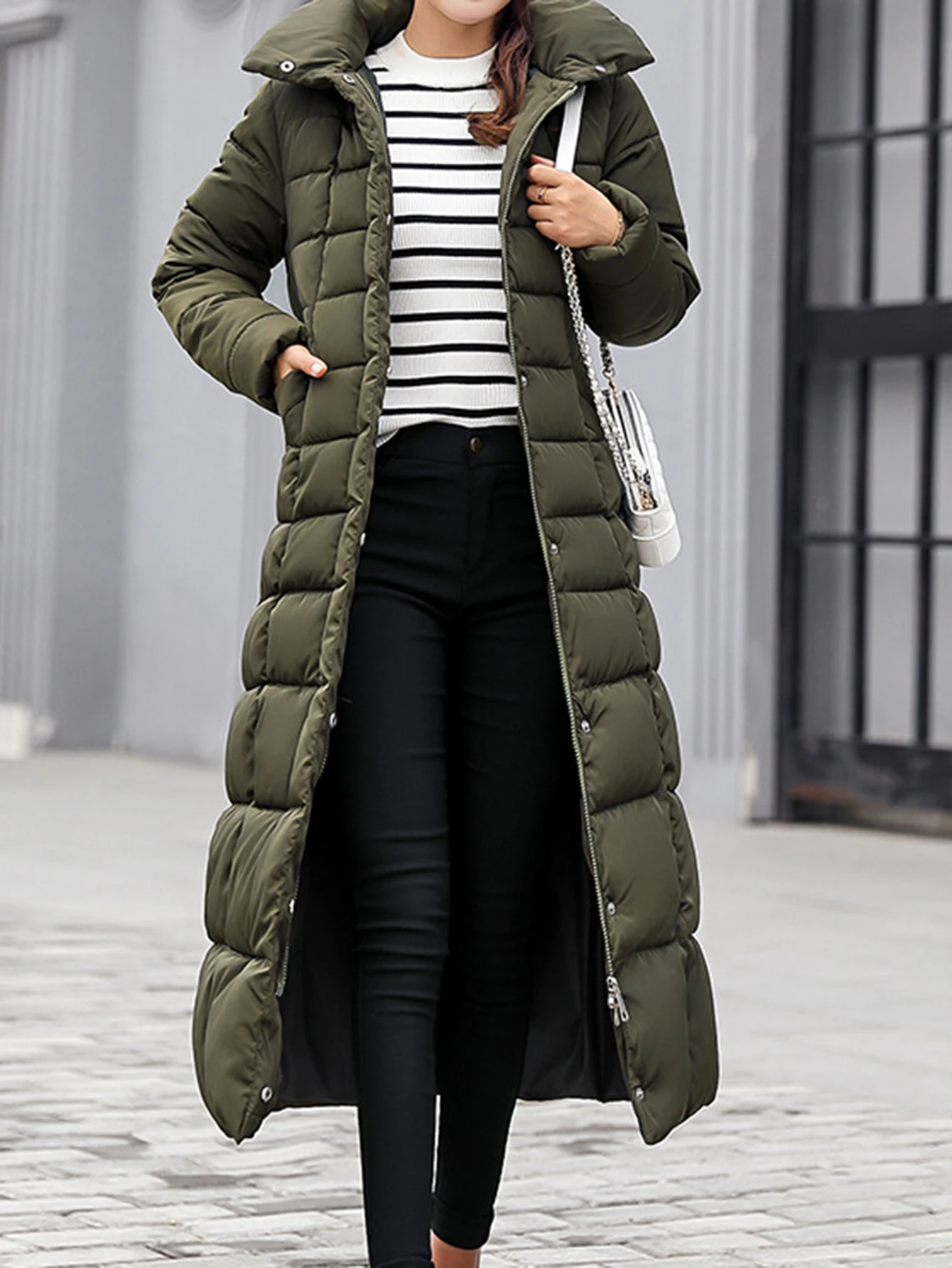 เสื้อแจ็คเก็ตผ้าฝ้ายแขนยาวลำลอง สไตล์แขนตรง สวมใส่สบาย เสื้อผู้หญิงแฟชั่นอินเทรนด์ ไม่มีการตกแต่ง