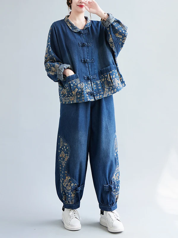 

Комплект из джинсовой ткани для женщин больших размеров: утягивающий топ с принтом и джинсы с пуговицами, весенне-осенняя модная верхняя одежда, комплект из двух предметов...