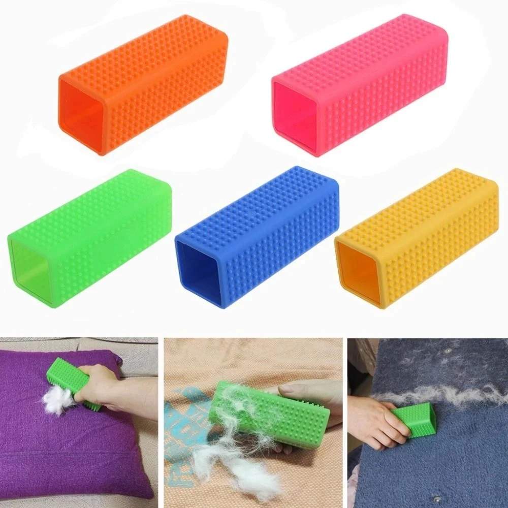 Silicone Hollow Rubber Dog Hair Brush Remover Cars Furniture Carpet Clothes Cleaner Brush for Dogs Pet Supplies Dog Hair Remover