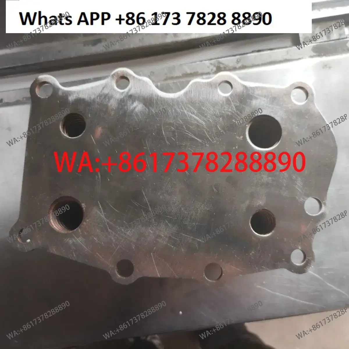 

Yuchai 4108 EFI machine cooler core, picture number A9W00 oil cooler/oil radiator core