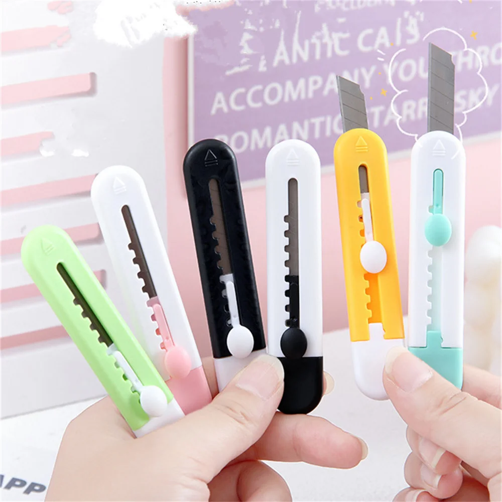 Kawaii Cartoon Animals Mini Ulity Knife Box Cutter Pocket Stretch Paper Cutters School Office Letter Opener Student Art Supplies