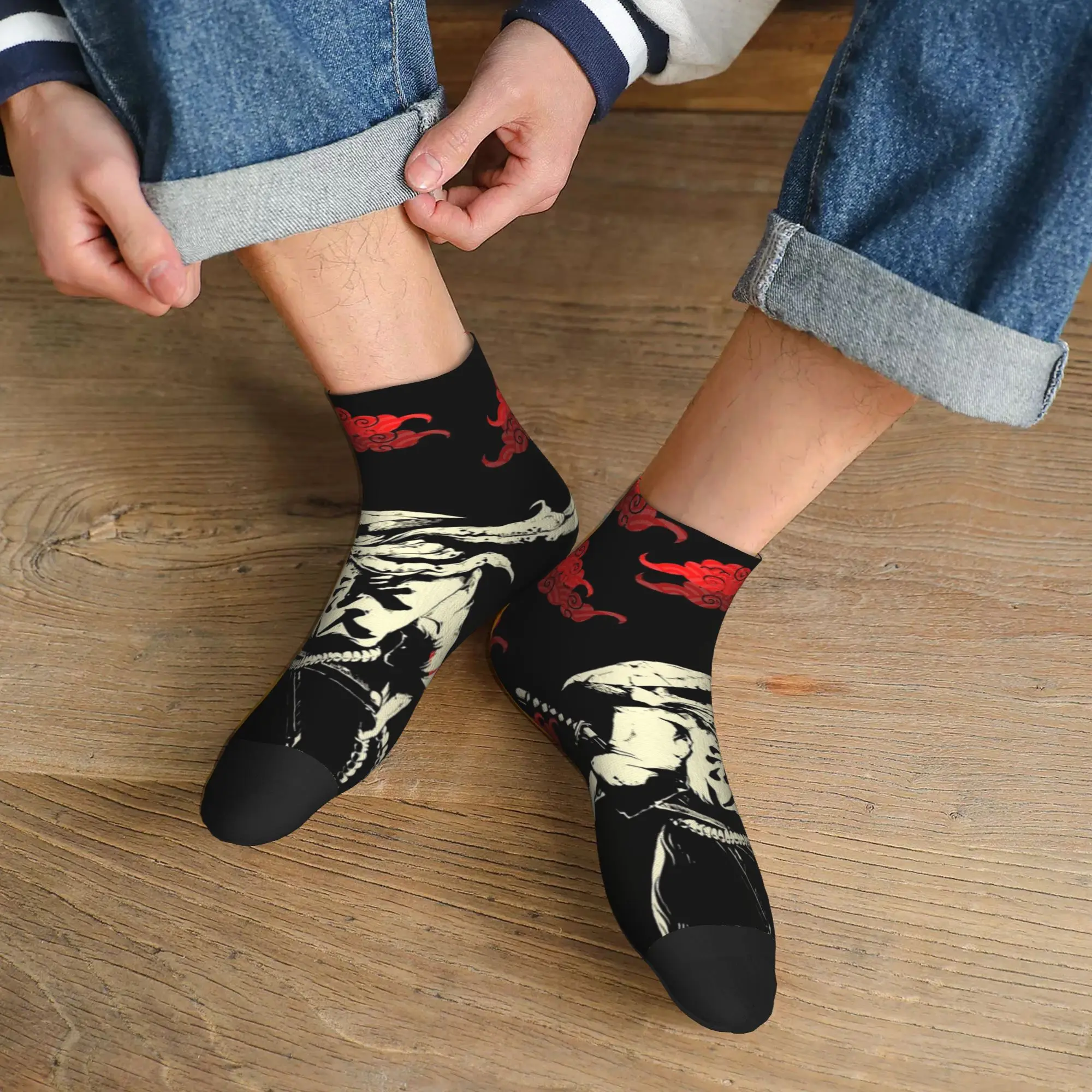 

All Seasons Red Cloud Japanese Samurai Warrior Anime Socks Harajuku Sport Middle Tube Socks Soft Fashion Stockings for Men Women