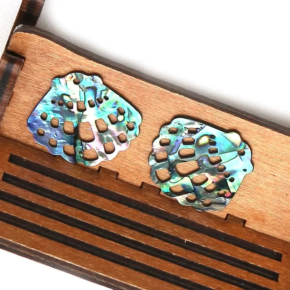 Fan Shape Natural Seawater Shell Pendant Hollow-out Technique Double-sided Abalone Shell Charms Handmade Exquisite Necklace Gift