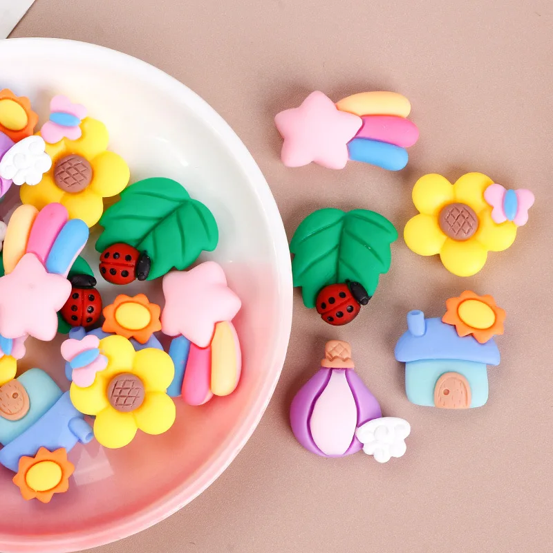 Cute Resin Buttons For Baby Clothes 10Pcs Cartoon House Rainbow Novel Child Kids Accessories Handmade Craft DIY Sewing Material