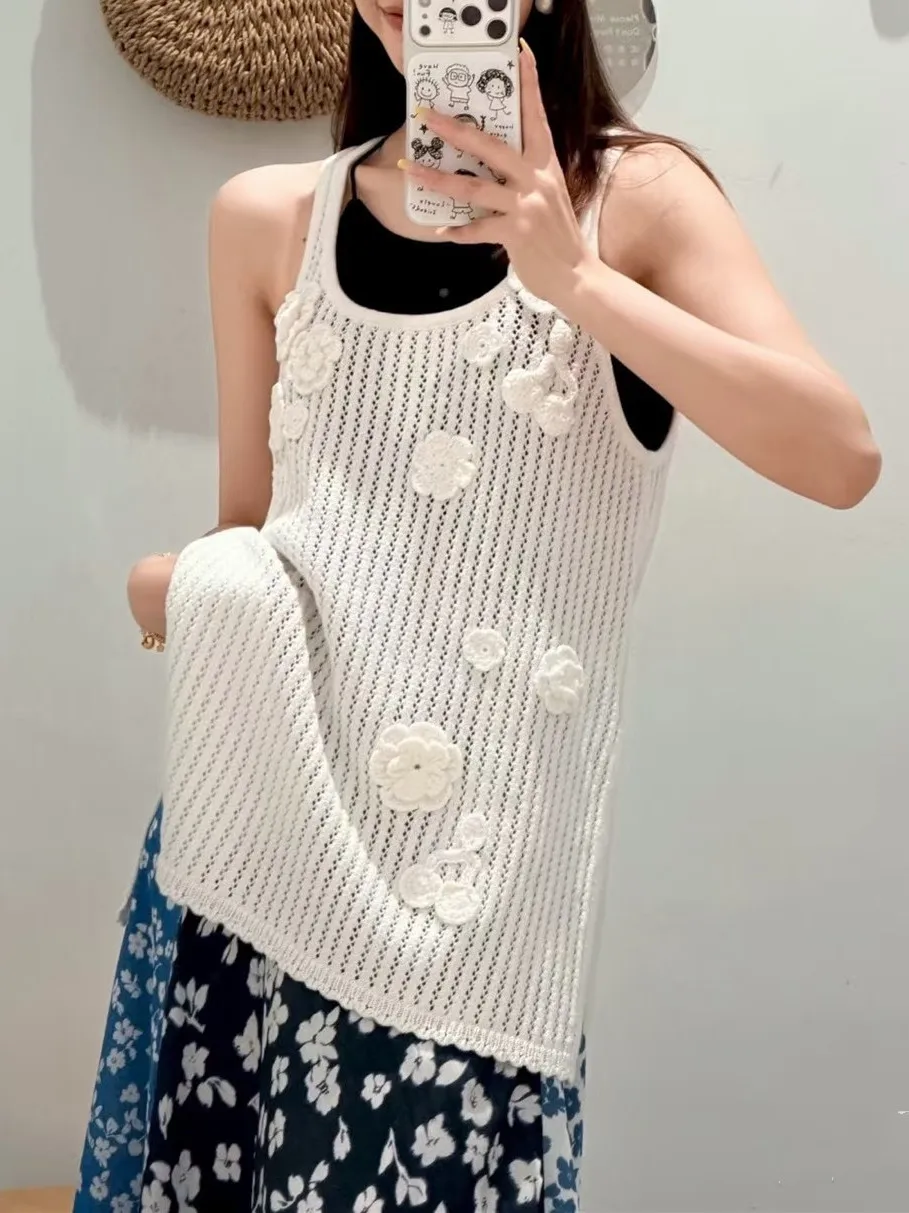 

Elegant European Style Summer Fashion 3D Knitted Sleeveless Top Hollow out Thin Vest Mid-Length Layering Women's Vest
