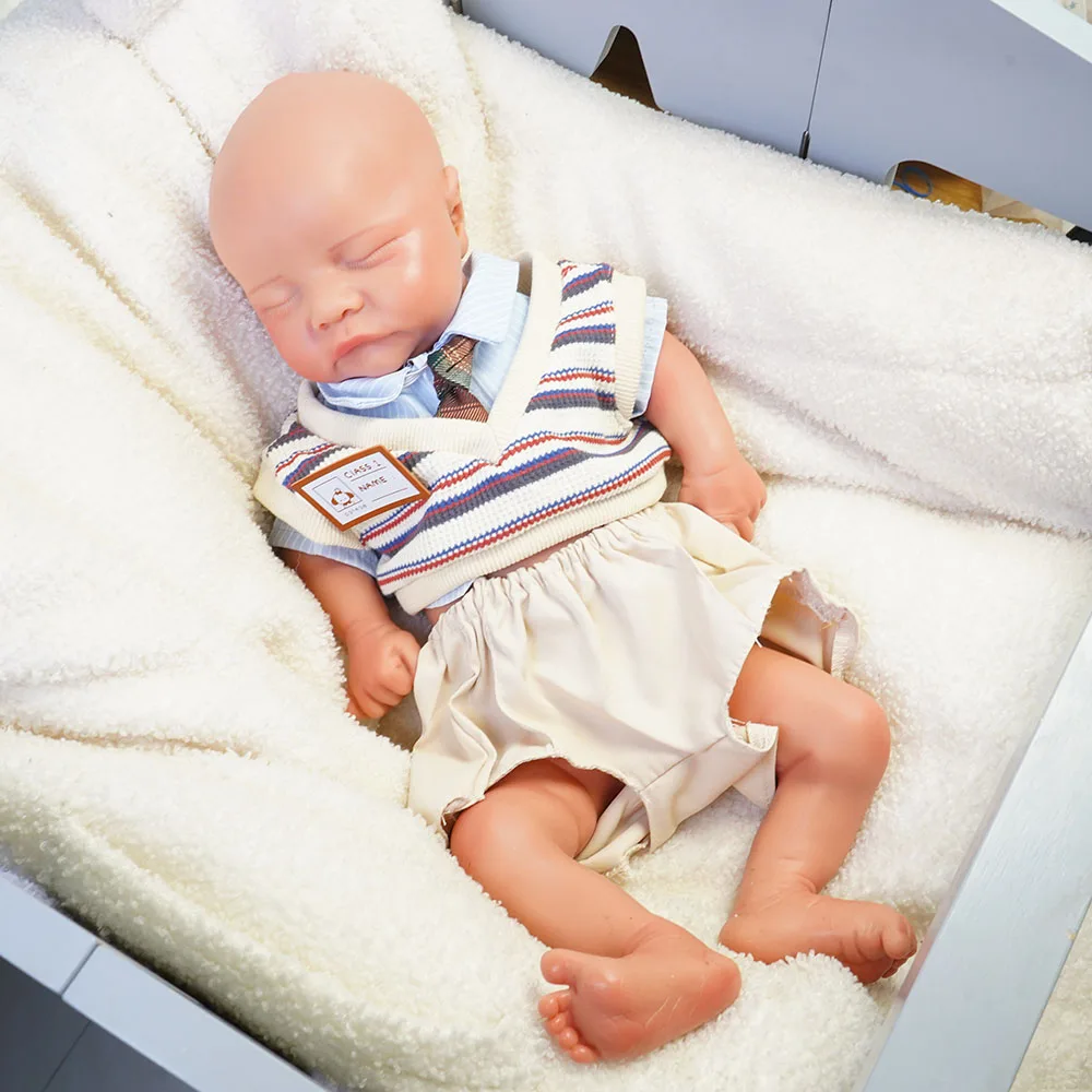 Kunstmatige zachte full body platina siliconen geschilderd herboren pop meisje handgemaakte 18,31 inch effen pasgeboren nep jongen voor kind cadeau