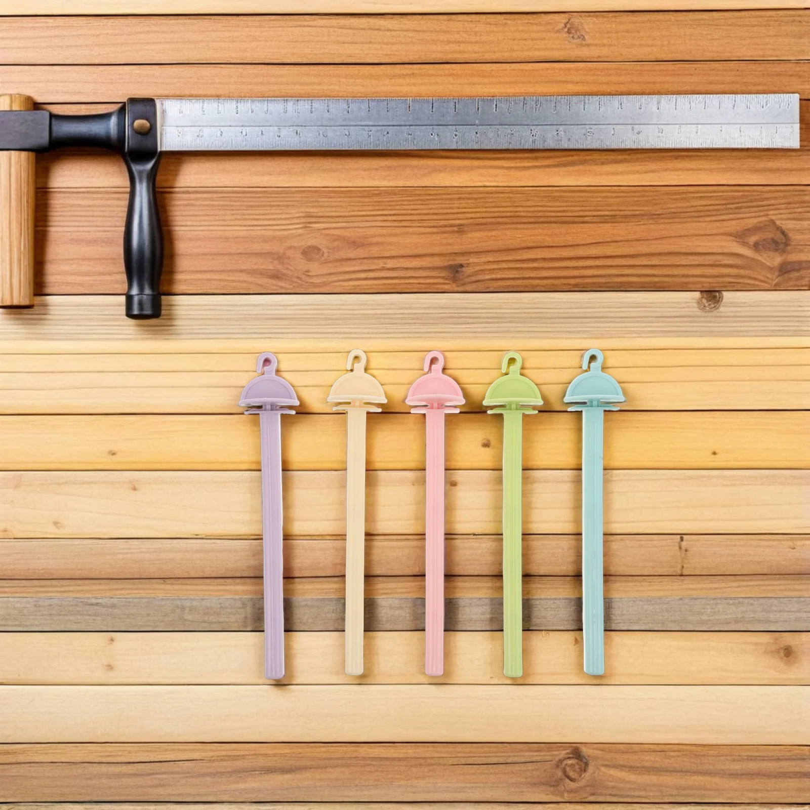 

20Pcs Bird Perch Stand Plastic Macaron Color Perches for Parrots Small Cage Ergonomic Design Easy Clean Resting Grinding Budgie