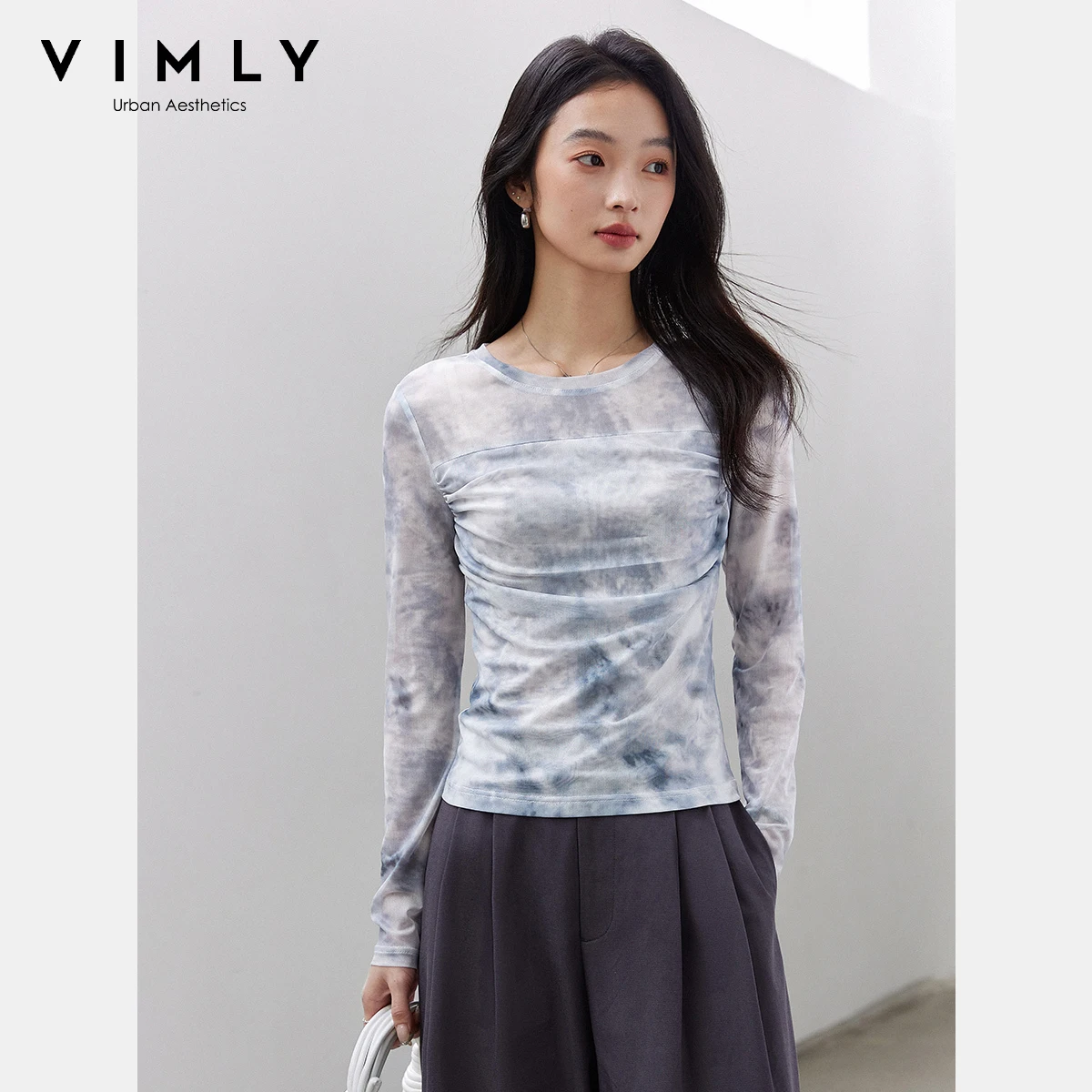 

VIMLY Woman Fashion Long Sleeve Gradient T-shirts Round Neck Autumn 2025 Gauze Slim Tees Bufferfly Printing Female Tops A0382