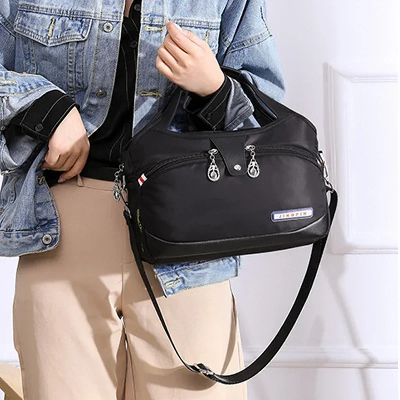 2024 New Fashion Oxford Cloth Large Capacity Shoulder Bag Ladies Casual Light Outdoor Travel Handbag