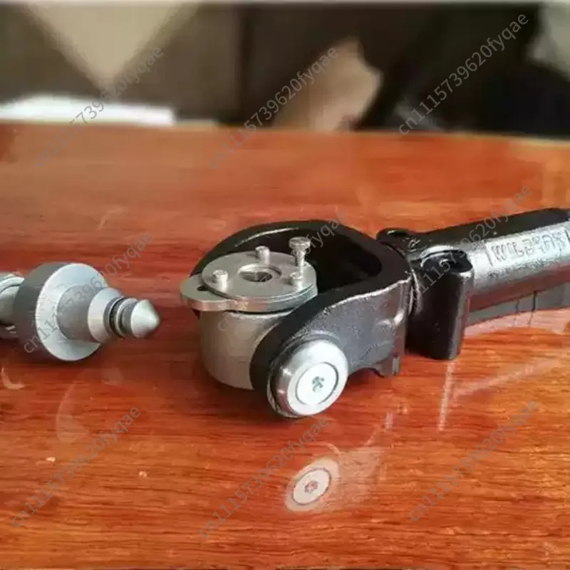 Universal retractor 360-degree off-road connector Trailer hook Universal high-strength quick disassembly