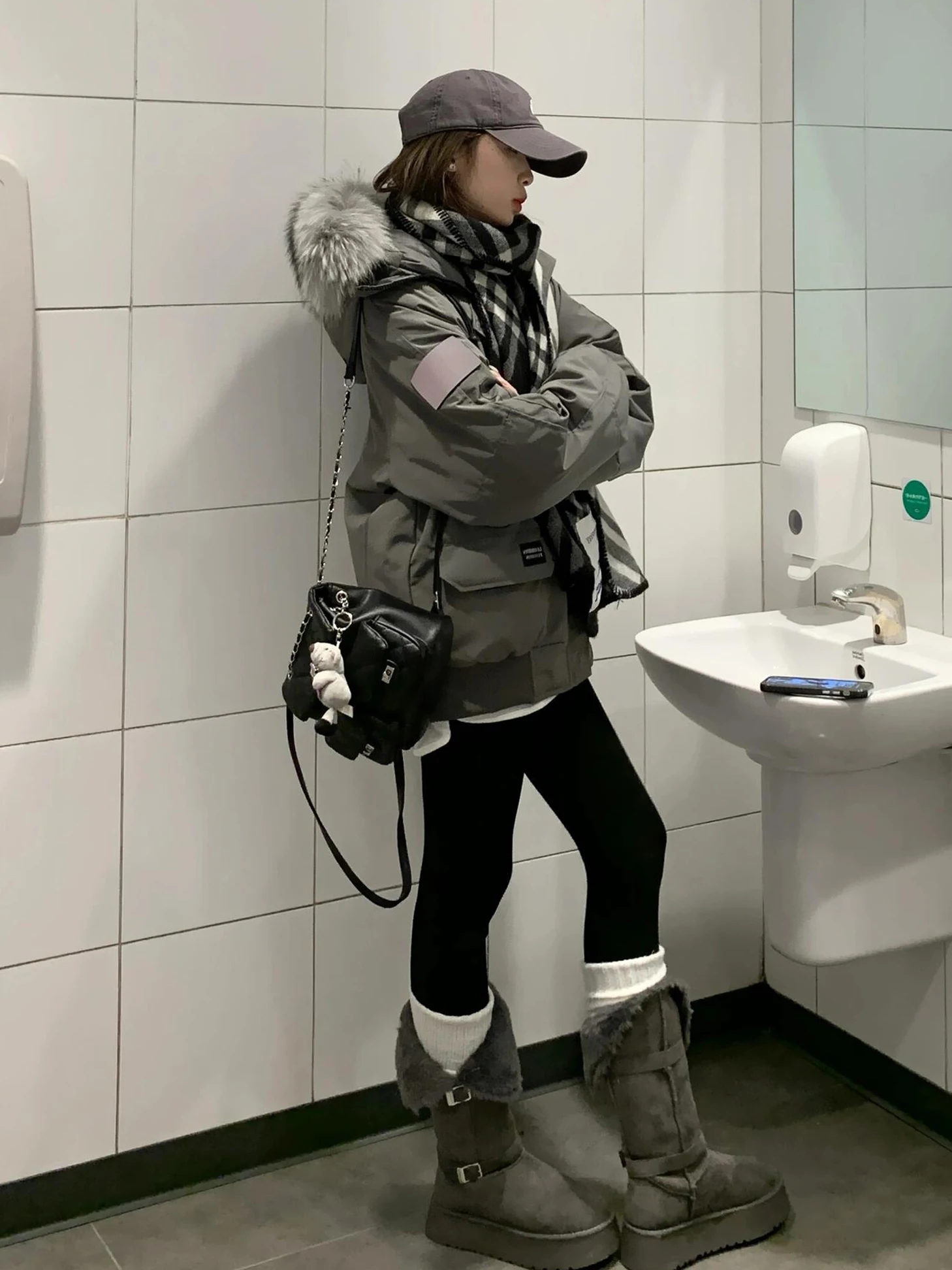 

Parkas Real Fur Womens Winter Wind-Resistant Anti-Wrinkle Non-Hooded Deconstructed Original Boutique Ladies Splice Drawcord Girl