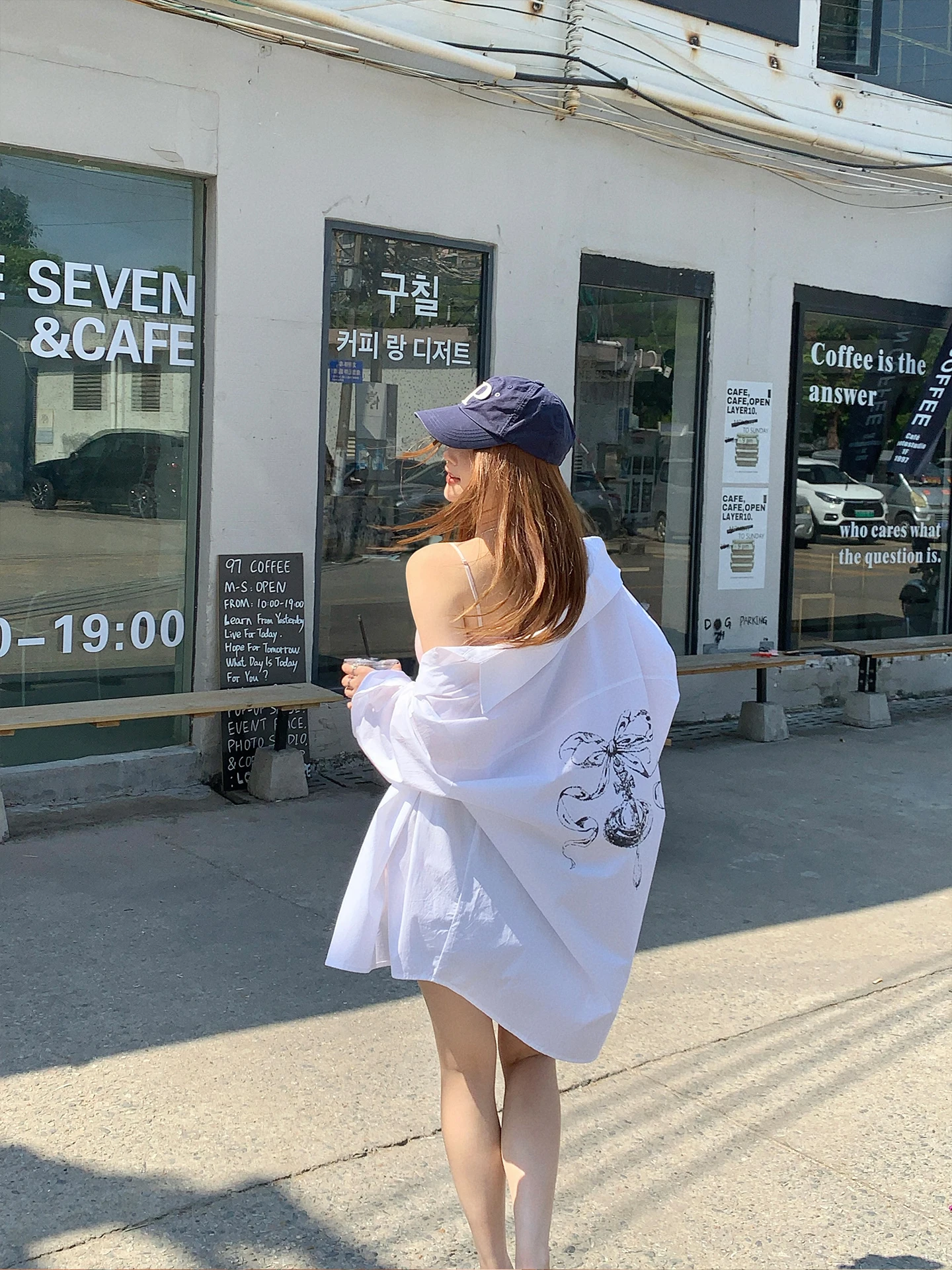 

Summer New Design White Sun Protection Shirt Women's Loose Fit Pure Cotton Long Sleeve Knot Print Back Top