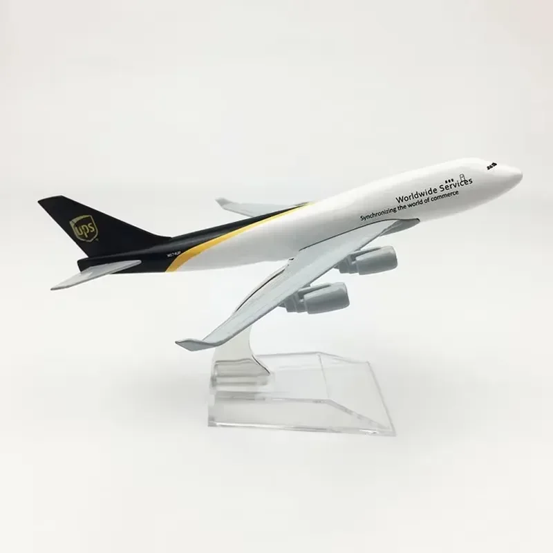 

Metal Plane 16cm B747 UPS Airways Airplane Aircrafts Static Die-Casting Alloy Model Plane Kits To Build Airplanes Toys