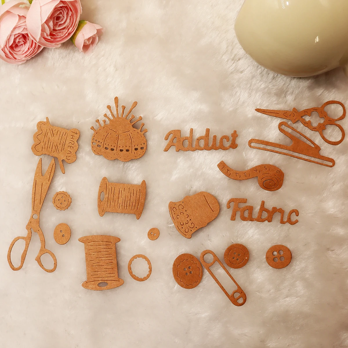 Image 5: Outils de couture ciseaux aiguille et fil matrices de découpe en métal Scrapbooking carte de bricolage artisanat de gaufrage décoratif 2025 nouveautés