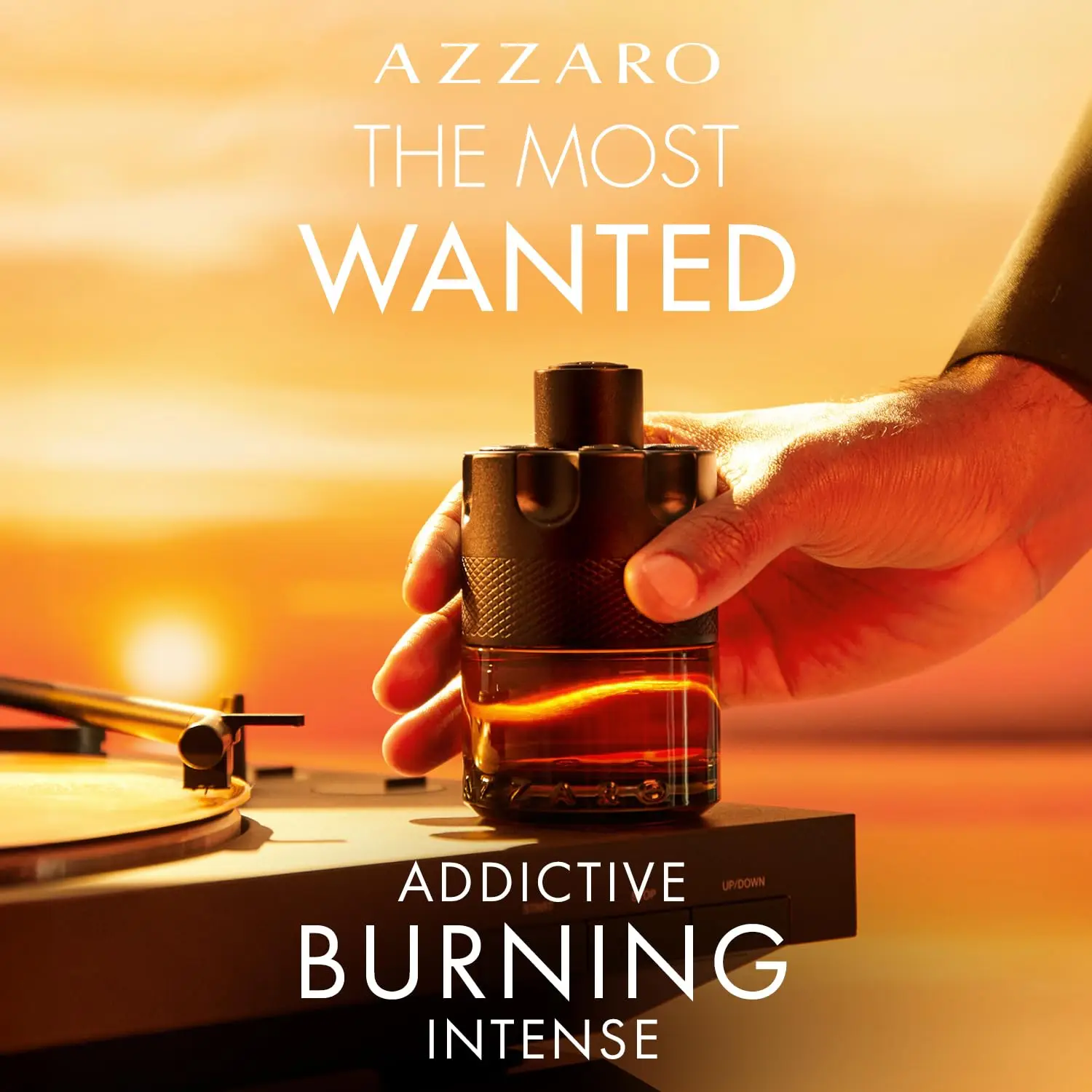 Azzaro The Most Wanted Parfum - Colonia intensa da uomo - Fragranza piccante e seducente per la notte di appuntamenti - Profumi di lusso irresistibili