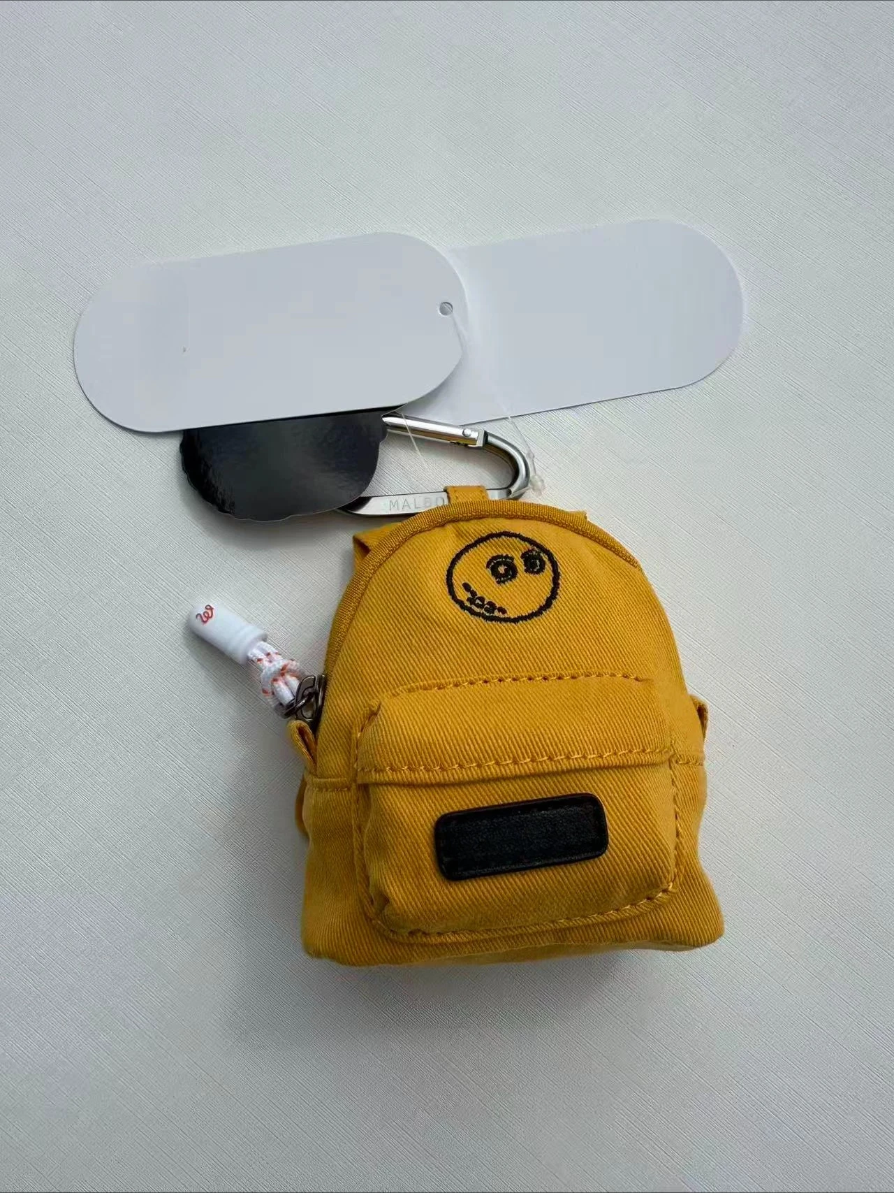 حقيبة جولف صغيرة على شكل كرة، حقيبة ظهر خفيفة الوزن، حقيبة تخزين لسماعات الأذن، تصميم للجنسين مع نمط شخصية بغطاء للرأس #5