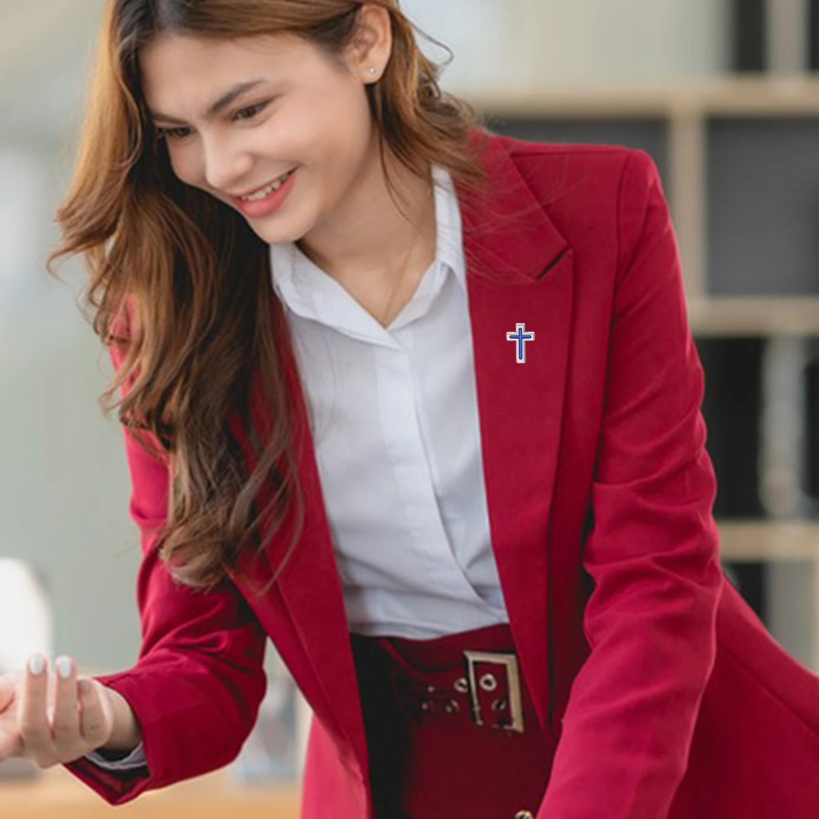 

2pcs Chest Button Badge Holy Communion Brooch Durable Cross Lapel Pin for Men Suit Party Religious Ceremony Zinc Alloy Fashion