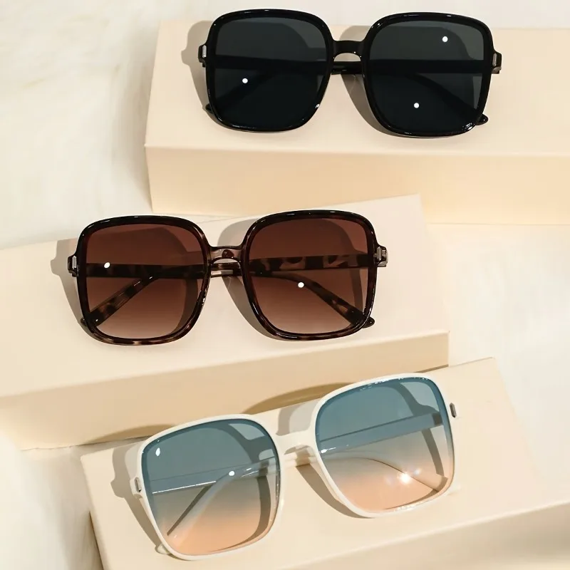 3-teilige modische Damenbrille mit quadratischem Rahmen – stilvolle Schildpatt- und schwarze PC-Gläser – Detail 4