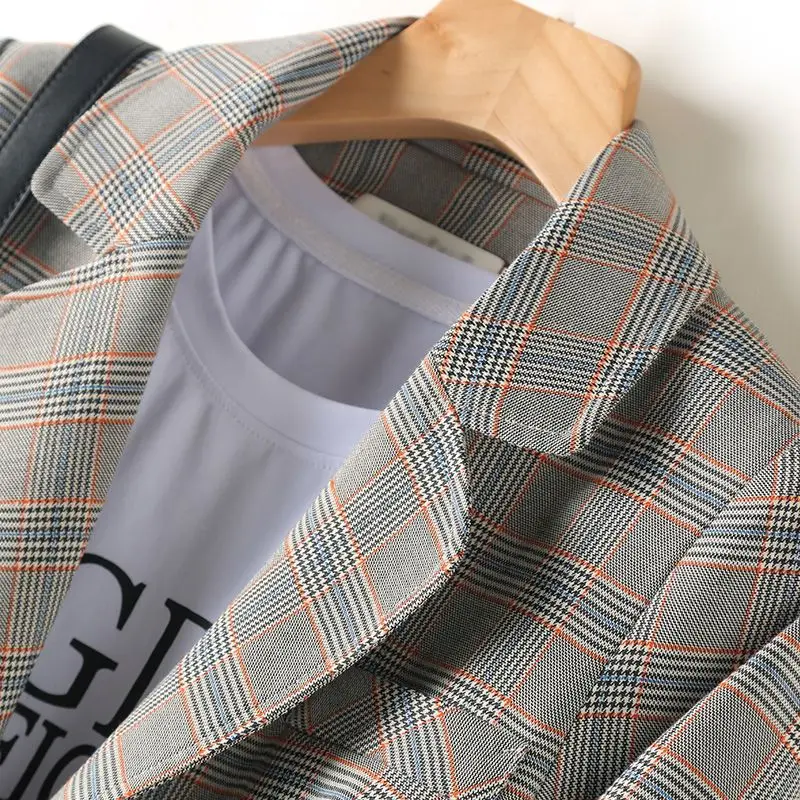 Giacca da donna a maniche lunghe con bottone singolo con colletto rovesciato Vintage scozzese grigio cappotto corto per abbigliamento donna giacche moda 2024