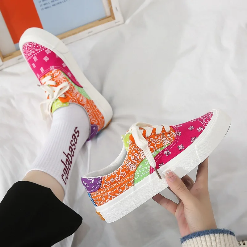 New Fashion Sneakers Women Canvas Shoes Zebra Pattern Woman Shoes Low-cut Casual Loafers Ladies Shoes Student Sports Classic